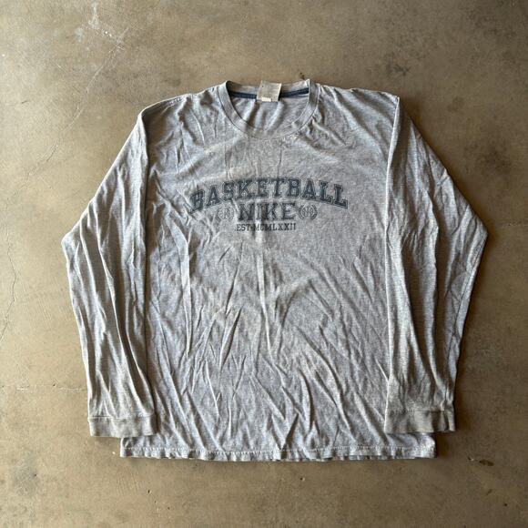 VINTAGE Y2K NIKE BASKETBALL LONG SLEEVE T-SHIRT SILVER TAG GRAPHIC MENS XL - Picture 1 of 6